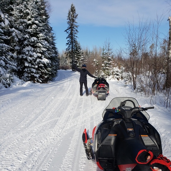 🎉 MEET THE POSHER 🎉 - Picture 2 of 10